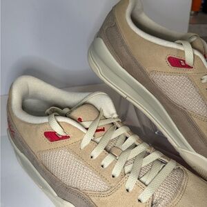 Jordan Men's Beige and Red Sneakers